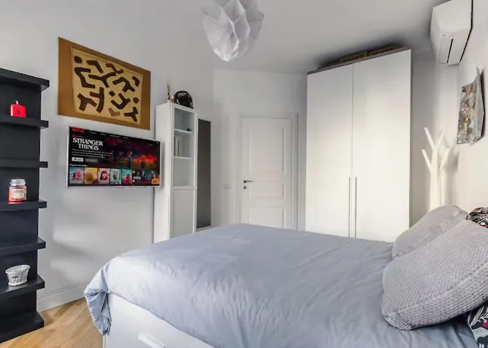 Large With Private Bathroom